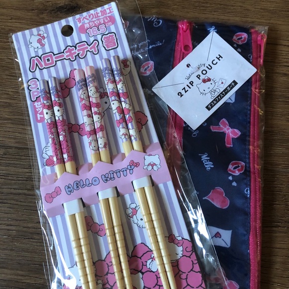 HELLO KITTY-NWT Chopsticks & Pouch Bundle - Picture 10 of 10